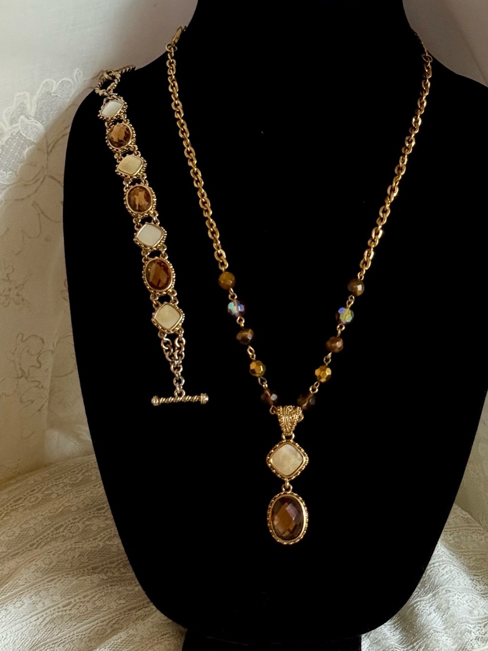 Y2K Cookie Lee Romantic Necklace and Matching Bracelet Pendant Mother of Pearl